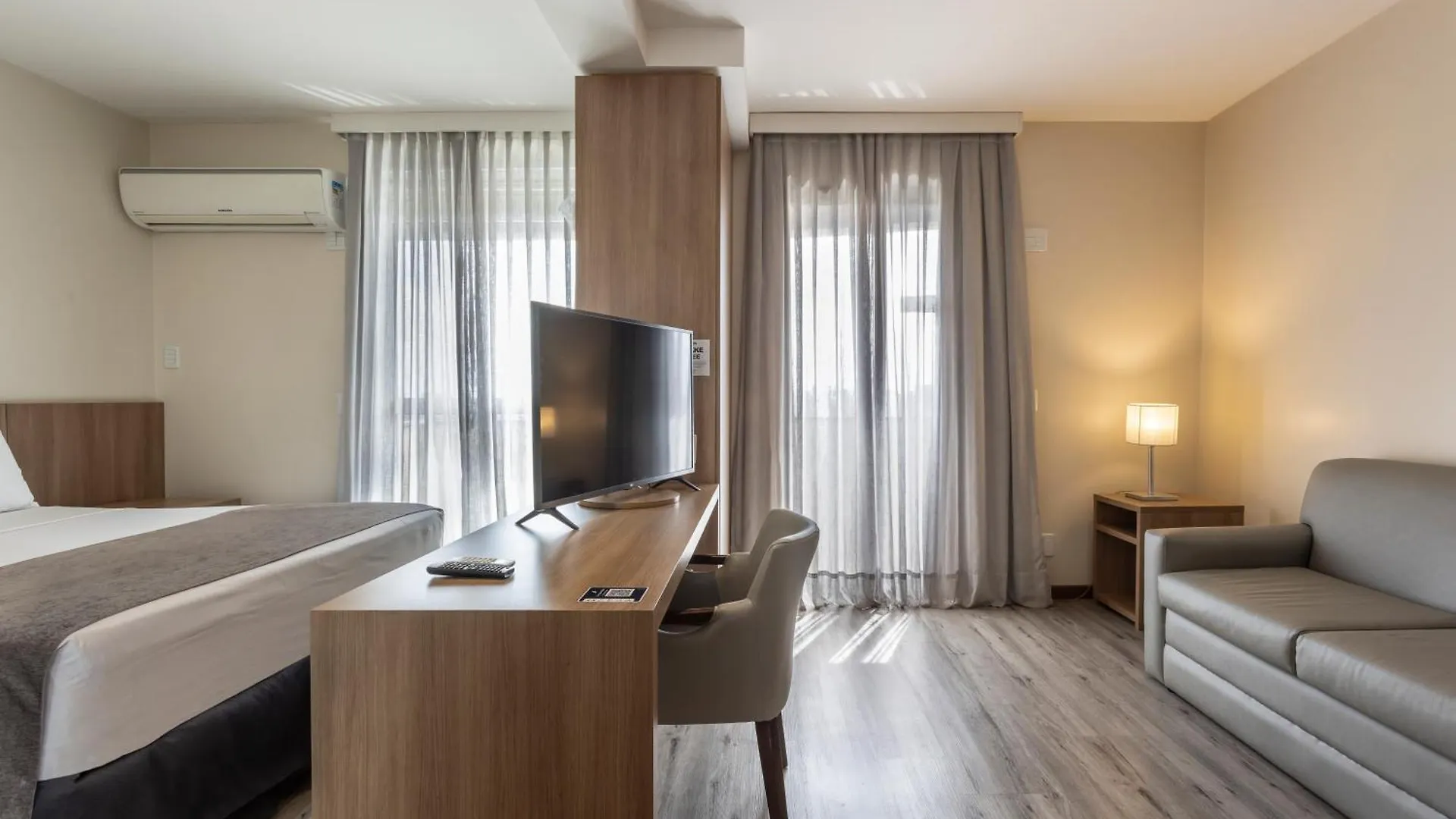 ****  Blue Tree Towers Millenium Porto Alegre Hotel Brazil